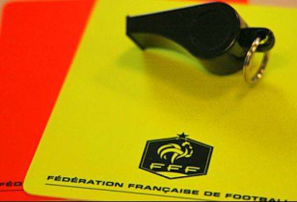 Devenez arbitre de football – ESAP Metz