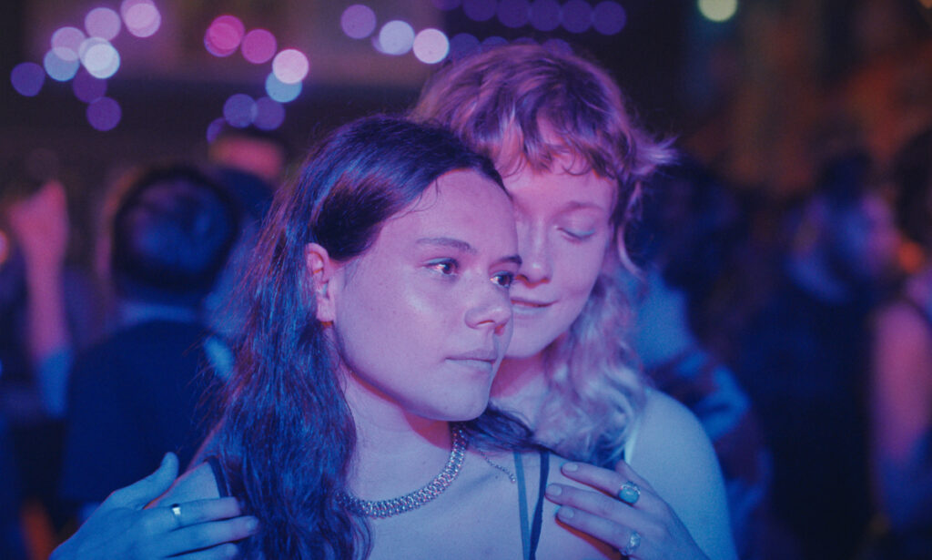 Lilith Grasmug et Josefa Heinsius dans "Langue étrangère", un film réalisé par Claire Burger © Les Films de Pierre